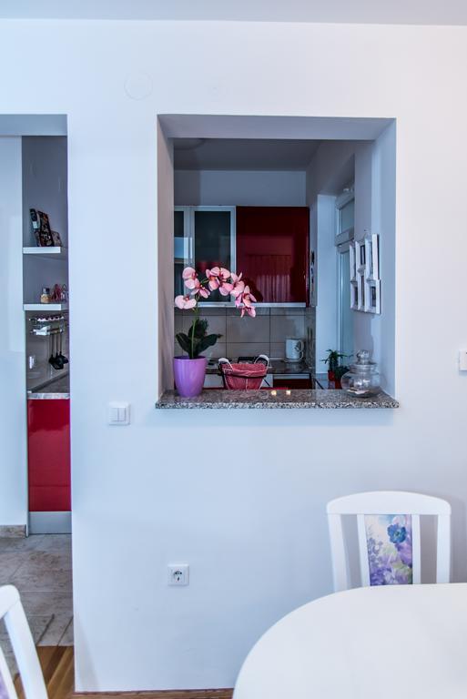 Apartment Flores Ossero Esterno foto